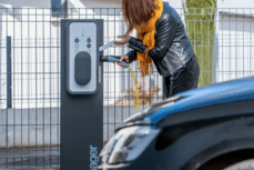 Borne de charge CÔTÉ ELECTRICITÉ